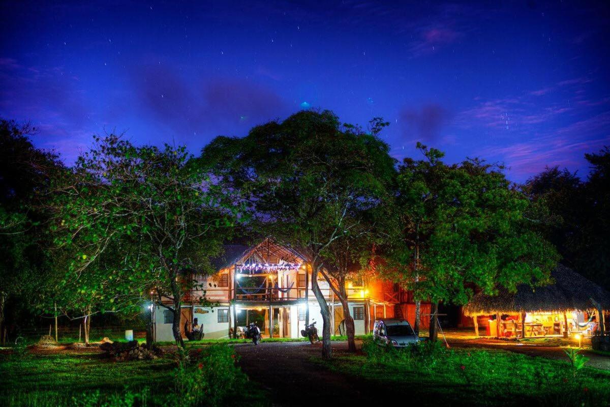 Hotel La Choza Playa Venao Extérieur photo